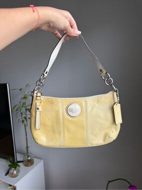 Early 2000s coach bag